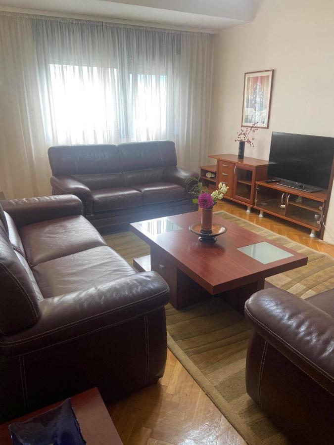 Family Apartment Ivanovic Skopje Luaran gambar