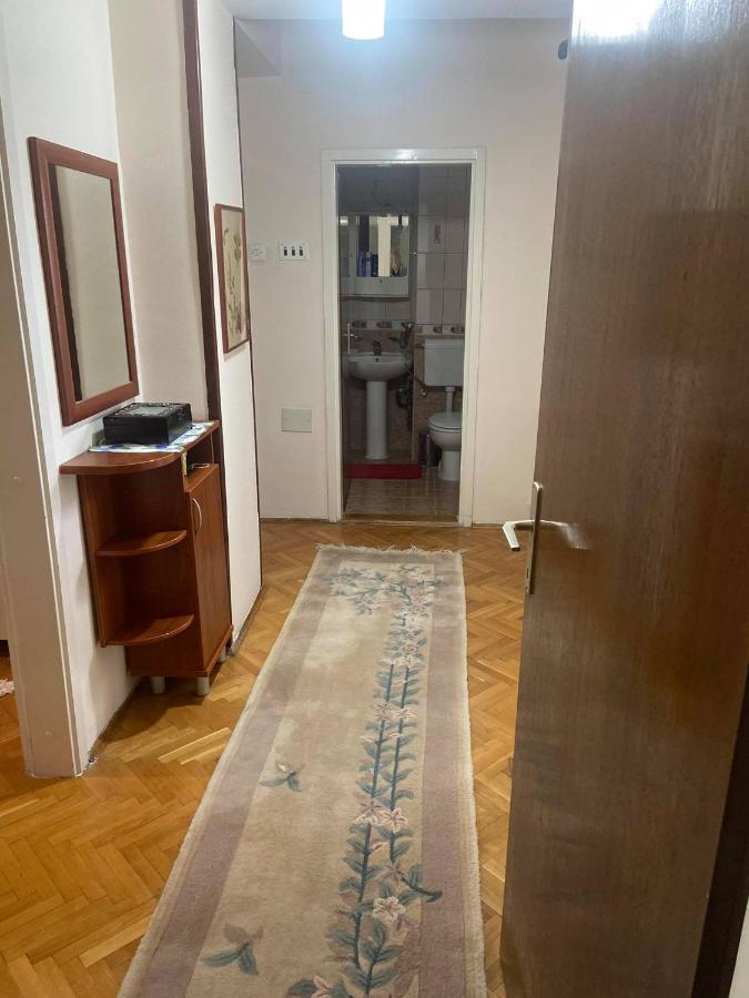 Family Apartment Ivanovic Skopje Luaran gambar