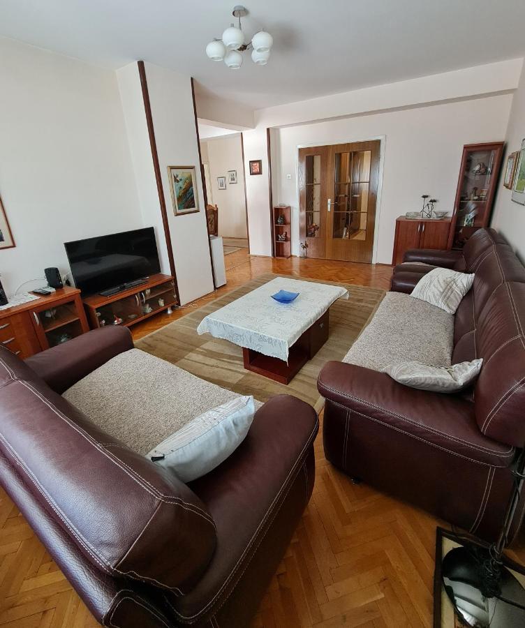 Family Apartment Ivanovic Skopje Luaran gambar